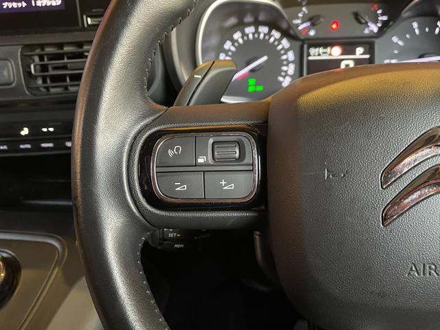 ベルランゴ シャイン　ディスプレイオーディオ　３６０度カメラ　ＡｐｐｌｅＣａｒＰｌａｙ　ガラスルーフ　サンブラインド　アクティブクルーズコントロール　ブラインドスポットアシスト　レーンキープアシスト　ＥＴＣ　Ａハイビーム（7枚目）