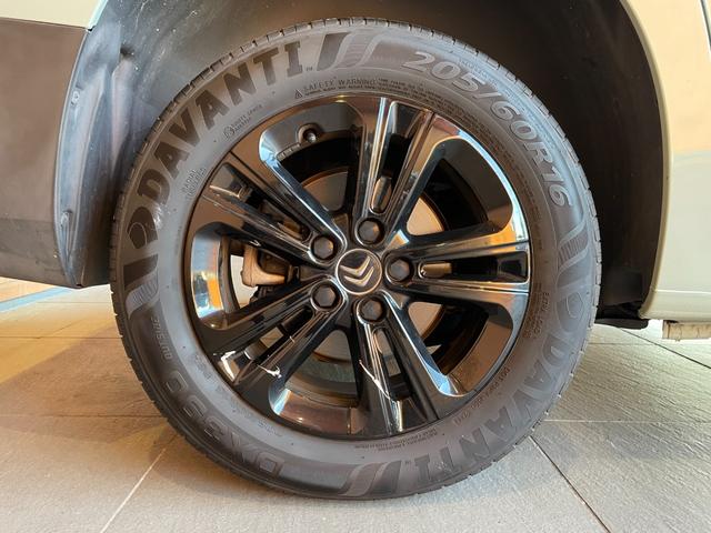 ベルランゴ シャイン　ディスプレイオーディオ　３６０度カメラ　ＡｐｐｌｅＣａｒＰｌａｙ　ガラスルーフ　サンブラインド　アクティブクルーズコントロール　ブラインドスポットアシスト　レーンキープアシスト　ＥＴＣ　Ａハイビーム（38枚目）