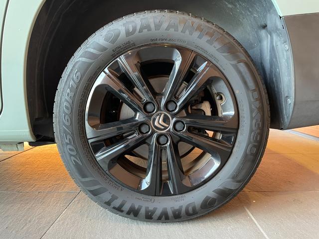 ベルランゴ シャイン　ディスプレイオーディオ　３６０度カメラ　ＡｐｐｌｅＣａｒＰｌａｙ　ガラスルーフ　サンブラインド　アクティブクルーズコントロール　ブラインドスポットアシスト　レーンキープアシスト　ＥＴＣ　Ａハイビーム（40枚目）