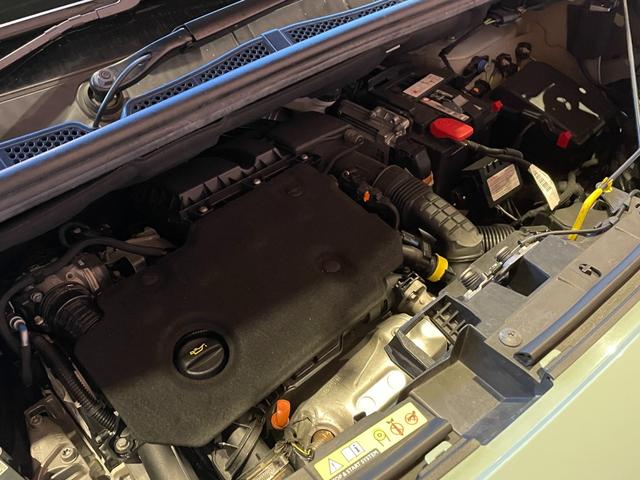 ベルランゴ シャイン　ディスプレイオーディオ　３６０度カメラ　ＡｐｐｌｅＣａｒＰｌａｙ　ガラスルーフ　サンブラインド　アクティブクルーズコントロール　ブラインドスポットアシスト　レーンキープアシスト　ＥＴＣ　Ａハイビーム（51枚目）