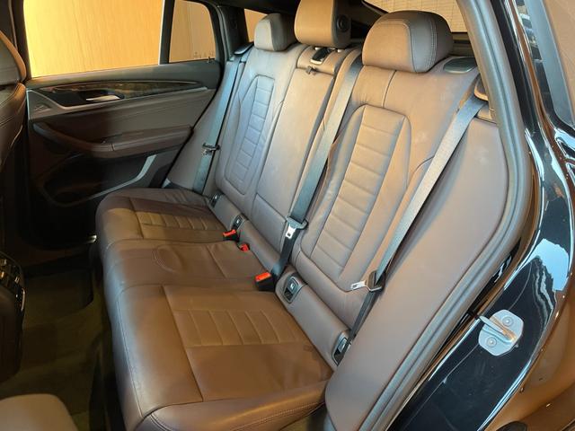 Ｘ４ ｘＤｒｉｖｅ　２０ｄ　Ｍスポーツ　サンフール　茶革　純正２０ｉｎＡＷ　ナビ　ＴＶ　３６０カメラ　カープレイ　インテリジェントセーフティ　ＡＣＣ　ＬＫＡ　ＢＳＭ　ハンズフリーテールゲート　アダプティブＬＥＤ　ヘッドアップディスプレイ（35枚目）