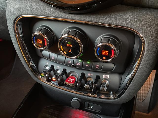 MINI クーパーD クラブマン クラシック・トリム ナビ バックカメラ コンフォートアクセス フットトランクオープナー インテリジェントセーフティ クルーズコントロール LKA LEDヘッドライト アンビエントライト ETC 純正17インチブラックAW(17枚目)