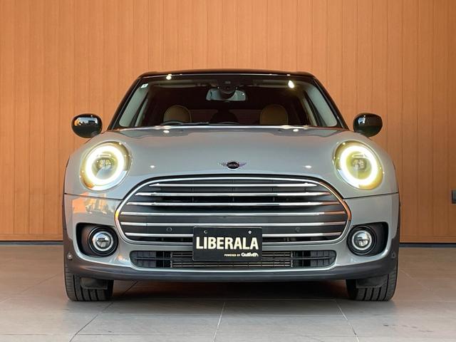 MINI クーパーD クラブマン クラシック・トリム ナビ バックカメラ コンフォートアクセス フットトランクオープナー インテリジェントセーフティ クルーズコントロール LKA LEDヘッドライト アンビエントライト ETC 純正17インチブラックAW(39枚目)