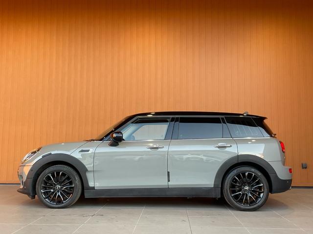 MINI クーパーD クラブマン クラシック・トリム ナビ バックカメラ コンフォートアクセス フットトランクオープナー インテリジェントセーフティ クルーズコントロール LKA LEDヘッドライト アンビエントライト ETC 純正17インチブラックAW(45枚目)