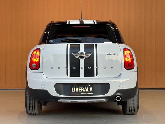 ＬＩＢＥＲＡＬＡには、本物の感動を呼ぶ‘‘Ｔｈｅ　ｎｅｗｅｓｔ．ｂｅｓｔ　ｅｘｐｅｒｉｅｎｃｅ‘‘（最も新しく、最良となる体験）が待っています。