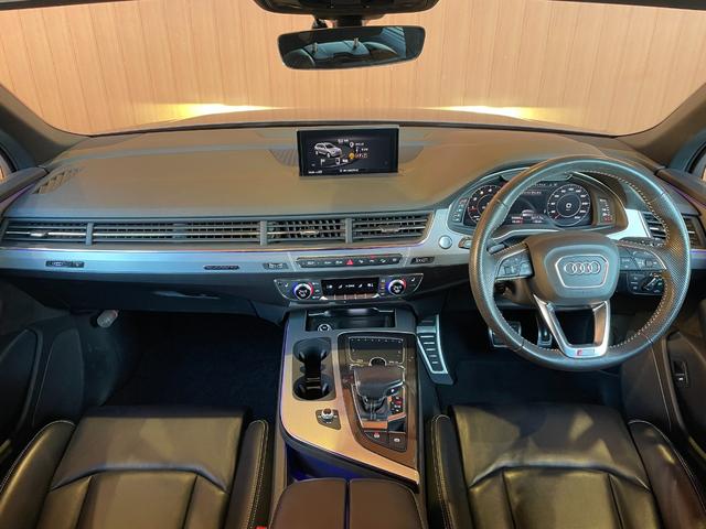 Ｑ７ ４５ＴＦＳＩクワトロ　Ｓラインパッケージ　ワンオーナー　純正ナビ　３６０度カメラ　フルセグＴＶ　７シーターパッケージ　ＡＣＣ　サイドアシスト　アクティブレーンアシスト　パワーバックドア　黒革シート　シートヒーター（4枚目）