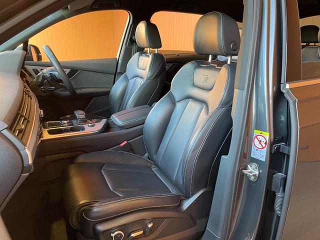 Ｑ７ ４５ＴＦＳＩクワトロ　Ｓラインパッケージ　ワンオーナー　純正ナビ　３６０度カメラ　フルセグＴＶ　７シーターパッケージ　ＡＣＣ　サイドアシスト　アクティブレーンアシスト　パワーバックドア　黒革シート　シートヒーター（32枚目）