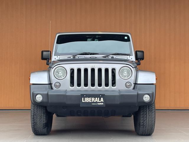 ジープ・ラングラーアンリミテッド サハラ 社外メモリナビ フルセグTV バックカメラ サイドカメラ Bluetooth 黒革シート シートヒーター クルーズコントロール MTモード付AT ダウンヒルアシストコントロール オートヘッドライト(38枚目)