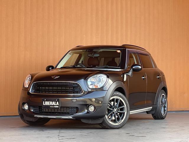 ＭＩＮＩ クーパーＤ　クロスオーバー　社外メモリナビ　フルセグＴＶ　バックカメラ　Ｂｌｕｅｔｏｏｔｈ　茶革シートカバー　ブラックデザイン　ＨＩＤヘッドライト　オートライト　純正１７インチブラックアルミ　プライバシーガラス　Ｆ／Ｒフォグ（38枚目）