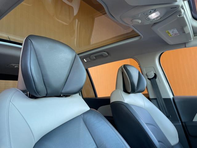 グランドＣ４ ピカソ シャイン　ブルーＨＤｉ　純正ナビ　フルセグＴＶ　３６０度カメラ　コンビレザーシート　シートヒーター　パノラミックガラスルーフ　ハンズフリーテールゲート　ＡｐｐｌｅＣａｒＰｌａｙ　ＡＣＣ　ＬＫＡ　ＢＳＭ　純正１７インチアルミ（30枚目）