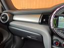 クーパーＳ　ジョンクーパーワークスパッケージ　純正ナビ　バックカメラ　Ｂｌｕｅｔｏｏｔｈ　ペッパーパッケージ　ＭＩＮＩドライビングモード　ヘッドアップディスプレイ　ＪＣＷ１７インチアルミ　ＪＣＷステアリング（24枚目）