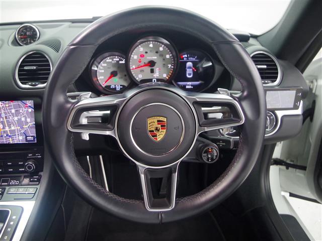 ７１８ケイマン ７１８ケイマンＳ　純正ナビ　ドラレコ　クルコン　ＥＴＣ　ワンオーナー　スポーツクロノパッケージ　ハーフレザーシート　２０インチアルミ　エアバッグ　パワーステアリング　パワーウィンドウ　革巻きステアリング　禁煙車（15枚目）