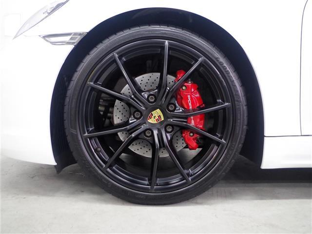 ７１８ケイマン ７１８ケイマンＳ　純正ナビ　ドラレコ　クルコン　ＥＴＣ　ワンオーナー　スポーツクロノパッケージ　ハーフレザーシート　２０インチアルミ　エアバッグ　パワーステアリング　パワーウィンドウ　革巻きステアリング　禁煙車（38枚目）