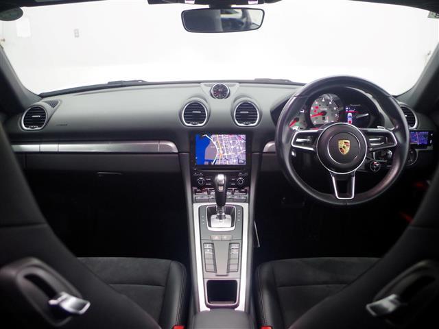 ７１８ケイマン ７１８ケイマンＳ　純正ナビ　ドラレコ　クルコン　ＥＴＣ　ワンオーナー　スポーツクロノパッケージ　ハーフレザーシート　２０インチアルミ　エアバッグ　パワーステアリング　パワーウィンドウ　革巻きステアリング　禁煙車（42枚目）
