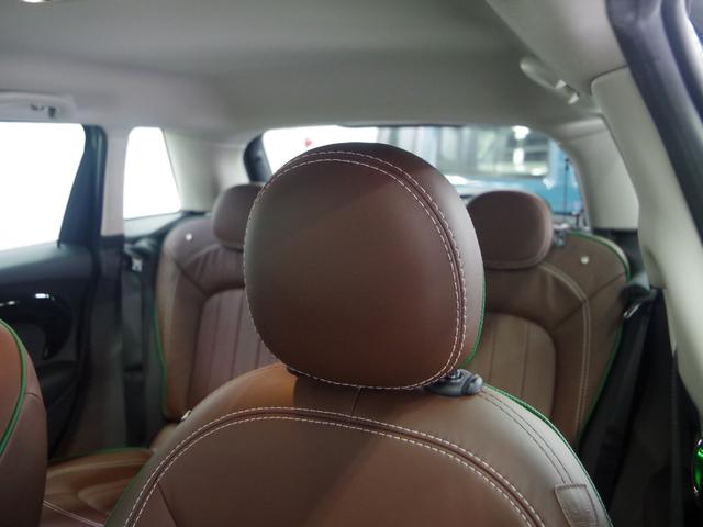 MINI クーパーD 60イヤーズエディション ブラウンレザーシート 純正ナビ バックカメラ クルーズコントロール ETC 前後障害物センサー コンフォートアクセス シートヒーター 衝突軽減ブレーキ Bluetooth 純正17インチアルミ(16枚目)