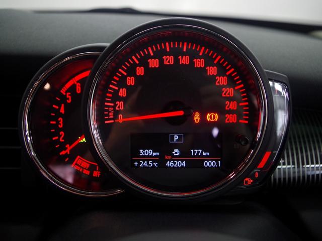 MINI クーパーD 60イヤーズエディション ブラウンレザーシート 純正ナビ バックカメラ クルーズコントロール ETC 前後障害物センサー コンフォートアクセス シートヒーター 衝突軽減ブレーキ Bluetooth 純正17インチアルミ(31枚目)