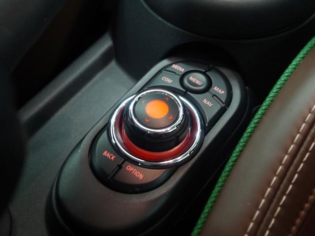 MINI クーパーD 60イヤーズエディション ブラウンレザーシート 純正ナビ バックカメラ クルーズコントロール ETC 前後障害物センサー コンフォートアクセス シートヒーター 衝突軽減ブレーキ Bluetooth 純正17インチアルミ(42枚目)