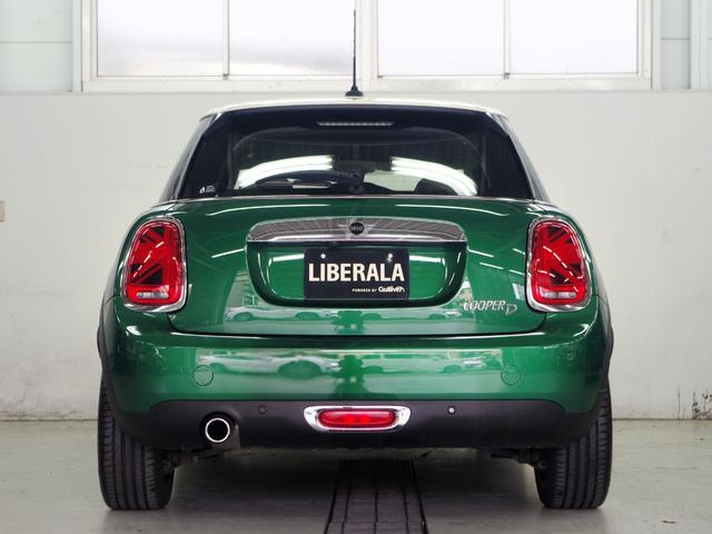 MINI クーパーD 60イヤーズエディション ブラウンレザーシート 純正ナビ バックカメラ クルーズコントロール ETC 前後障害物センサー コンフォートアクセス シートヒーター 衝突軽減ブレーキ Bluetooth 純正17インチアルミ(58枚目)