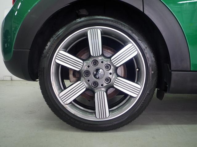 MINI クーパーD 60イヤーズエディション ブラウンレザーシート 純正ナビ バックカメラ クルーズコントロール ETC 前後障害物センサー コンフォートアクセス シートヒーター 衝突軽減ブレーキ Bluetooth 純正17インチアルミ(61枚目)