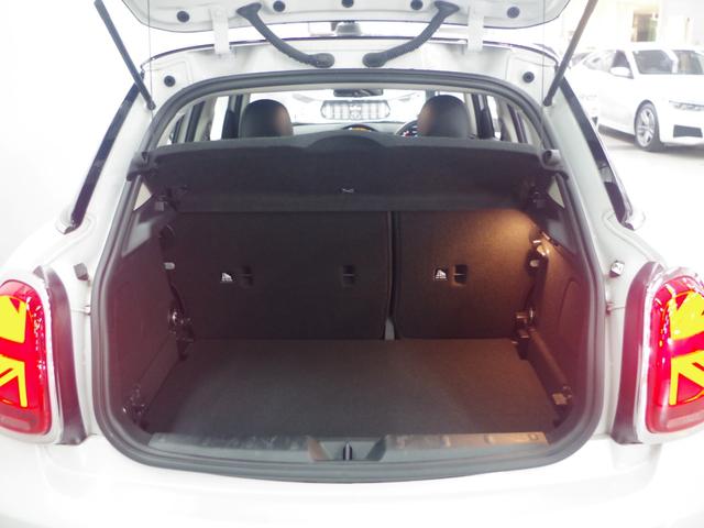 MINI クーパーD 純正ディスプレイオーディオ バックカメラ アップルカープレイ ドライブレコーダー前後カメラ コンフォートアクセス シートヒーター アンビエントライト レーンキープアシスト クルーズコントロール ETC(12枚目)