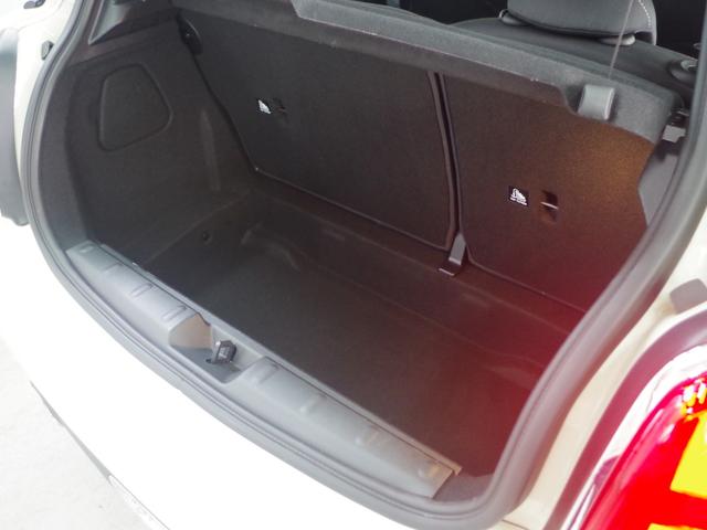 ＭＩＮＩ ヴィクトリア　ワンオーナー車　ディーラー車　禁煙　純正ナビ　バックカメラ　ＬＥＤヘッドライト　ユニオンジャックテールライト　Ｂｌｕｅｔｏｏｔｈ接続　ドライブレコーダー　センターアームレスト　プッシュスタート　ＥＴＣ（21枚目）