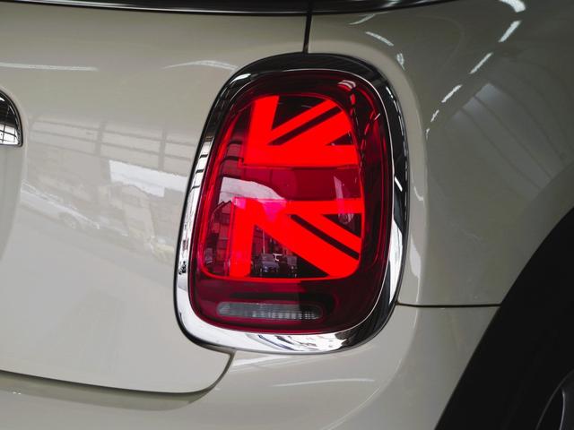 ＭＩＮＩ ヴィクトリア　ワンオーナー車　ディーラー車　禁煙　純正ナビ　バックカメラ　ＬＥＤヘッドライト　ユニオンジャックテールライト　Ｂｌｕｅｔｏｏｔｈ接続　ドライブレコーダー　センターアームレスト　プッシュスタート　ＥＴＣ（46枚目）