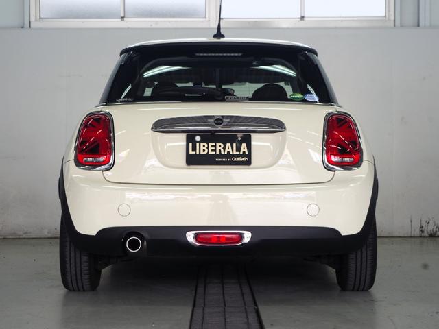 ＭＩＮＩ ヴィクトリア　ワンオーナー車　ディーラー車　禁煙　純正ナビ　バックカメラ　ＬＥＤヘッドライト　ユニオンジャックテールライト　Ｂｌｕｅｔｏｏｔｈ接続　ドライブレコーダー　センターアームレスト　プッシュスタート　ＥＴＣ（48枚目）