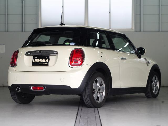 ＭＩＮＩ ヴィクトリア　ワンオーナー車　ディーラー車　禁煙　純正ナビ　バックカメラ　ＬＥＤヘッドライト　ユニオンジャックテールライト　Ｂｌｕｅｔｏｏｔｈ接続　ドライブレコーダー　センターアームレスト　プッシュスタート　ＥＴＣ（51枚目）