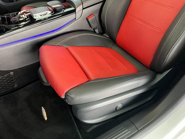 ＣＬＡクラス ＣＬＡ２００ｄ　パノラマＳＲ　ＡＭＧレザーエクスクルーシブＰＫＧ　アドバンスドＰＫＧ　レーダーセーフティＰＫＧ　ＭＢＵＸ　マルチカラーアンビエントライト　ＨＵＤ　ワイヤレスチャージング　純正ナビ　全方位カメラ　ＥＴＣ（16枚目）