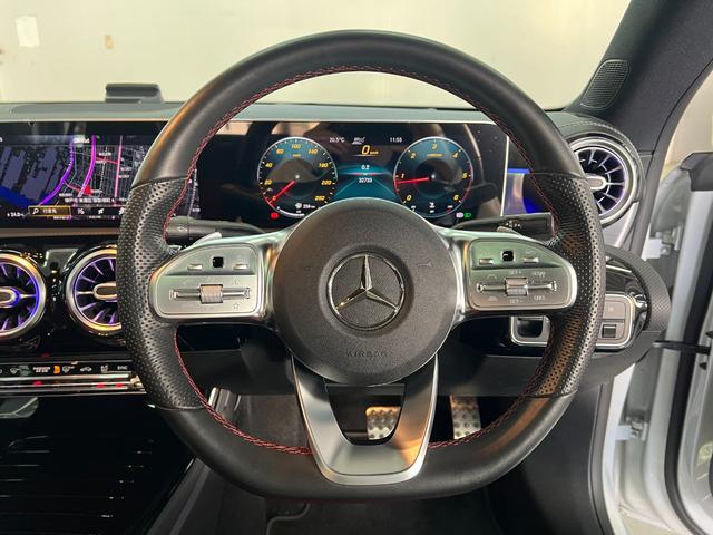 ＣＬＡクラス ＣＬＡ２００ｄ　パノラマＳＲ　ＡＭＧレザーエクスクルーシブＰＫＧ　アドバンスドＰＫＧ　レーダーセーフティＰＫＧ　ＭＢＵＸ　マルチカラーアンビエントライト　ＨＵＤ　ワイヤレスチャージング　純正ナビ　全方位カメラ　ＥＴＣ（29枚目）