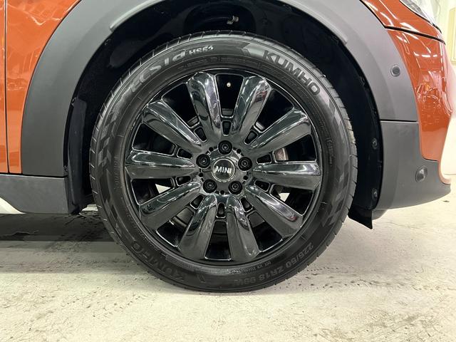 グーネットを見て電話しましたとお伝え下さい。０７８−２６１−１２６１までお気軽にお電話下さい。全国納車可能です。納車方法に関してもお気軽にご相談ください。