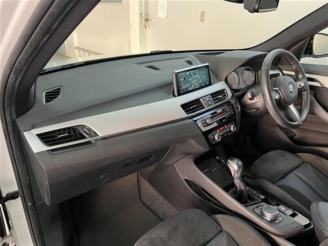 X1 xDrive 18d Mスポーツ(5枚目)