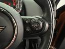 クーパーＤ　クロスオーバー　ワンオーナー車　純ナビ　ＢＴ／ＵＳＢ　バックカメラ　ＥＴＣ　ＡＣ　衝突警告ブレーキ　パワーバックドア　シートヒータ　純正１８ＡＷ　アンビエントライト　前後センサー　スマートキー　チェスナットブラウン（30枚目）