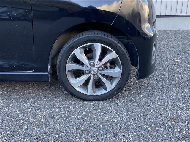 デイズ ハイウェイスター　Ｇ　純正ＳＤナビ　フルセグ／ＣＤ／ＤＶＤ／ＳＤ／Ｂｌｕｅｔｏｏｔｈ／ＵＳＢ　ＨＩＤヘッドライト　スマートキー　プッシュスタート　　全方位カメラ　純正１５インチアルミ（32枚目）