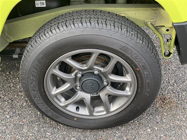 ジムニー XC 衝突被害軽減ブレーキ 4WD 社外16インチアルミホイール冬タイヤセット有 クルーズコントロール 前席シートヒーター 社外1DINデッキ(CD/ラジオ/USB/Bluetooth) 純正LEDライト(36枚目)
