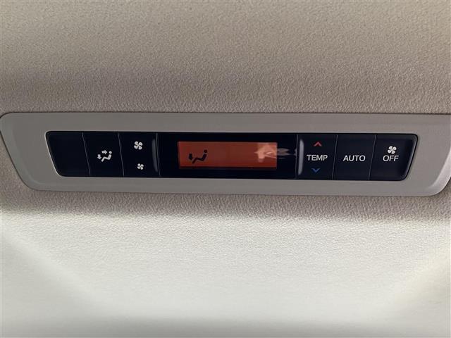 ヴォクシー ハイブリッドＶ　社外ＳＤ９インチナビ　フルセグ／ＣＤ／ＤＶＤ／Ｂｌｕｅｔｏｏｔｈ／ＳＤ　バックカメラ　ＬＥＤヘッドライト　シートヒーター　衝突軽減ブレーキ　両側パワースライドドア（23枚目）