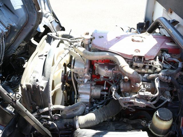 セミロングフルジャストロー 4WD 2000キロ積載 全低床 平ボディ かるがるゲート 5MT 左電格ミラー 荷台内寸357-180-38 スペアキー2本 アシストアイドルアップ 最大積載量2000キロ 車両総重量4865キロ(25枚目)