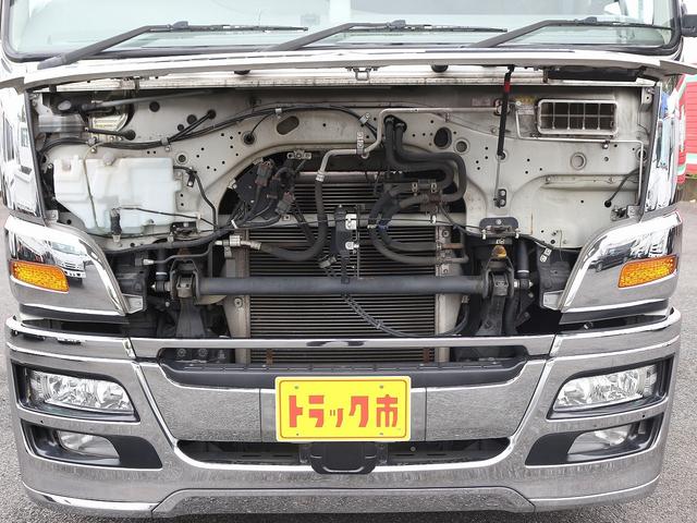 スーパーグレート ベースグレード　１３．６ｔウィング車　メッキパーツ　７速ＭＴ　坂道発進補助　衝突軽減ＢＫ　車線逸脱警報　オートクルーズ　エアサス　ラッシング２　パブコ６６９Ａ１４７３　Ｅｇ型式６Ｒ１０　車両総重量２４９７０ｋｇ（73枚目）