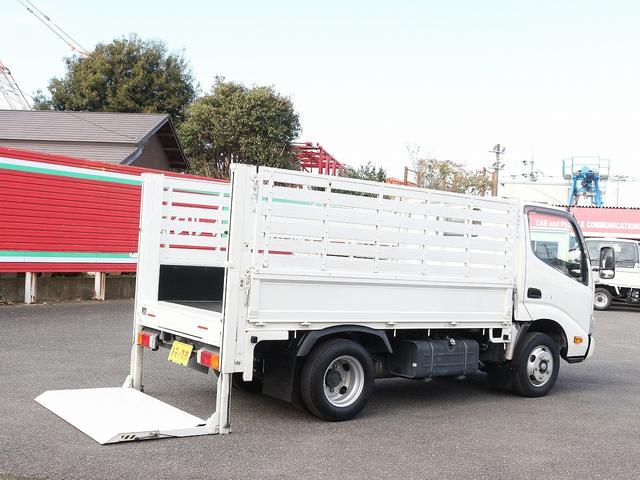 日野 デュトロ