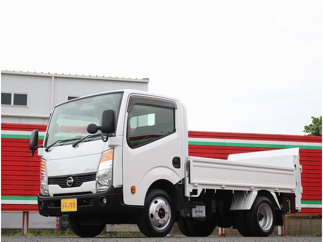 アトラストラック フルスーパーローＤＸ　２ｔ　フルスーパーロー　全低床　垂直パワーゲート　リフト能力６００キロ　６ＭＴ　ＥＨＳ坂道発進補助装置　メモリーナビ　ＥＴＣ　左電動格納ミラ　キーレス＆スペアキ　新明和製リフト　車両総重量４４６５キロ（58枚目）