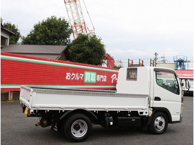 キャンター 全低床 2t 全低床 平ボディ 5MT 衝突軽減ブレーキ 車線逸脱警報装置 トラクションコントロール メッキパーツ付き 左電動格納ミラー ETC 荷台寸312/161/38 車両総重量4385キロ(11枚目)