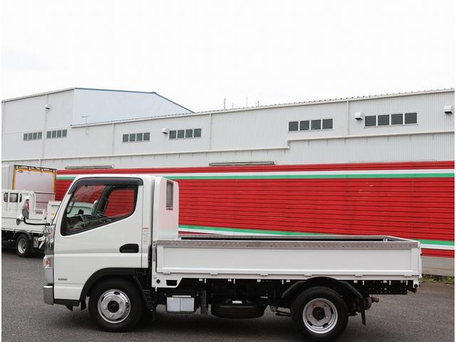 キャンター 全低床 2t 全低床 平ボディ 5MT 衝突軽減ブレーキ 車線逸脱警報装置 トラクションコントロール メッキパーツ付き 左電動格納ミラー ETC 荷台寸312/161/38 車両総重量4385キロ(14枚目)