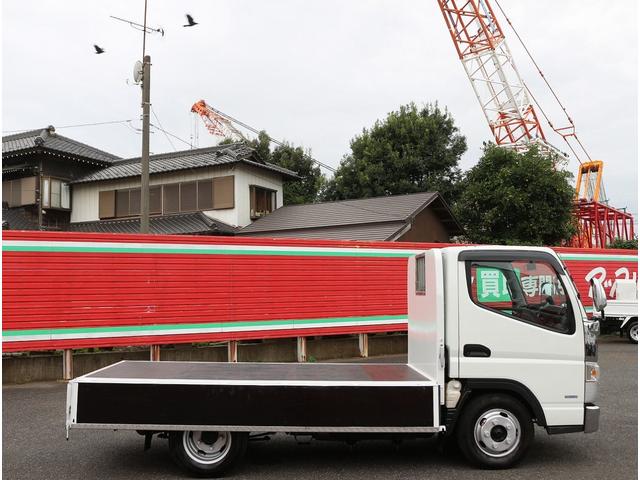 キャンター 全低床 2t 全低床 平ボディ 5MT 衝突軽減ブレーキ 車線逸脱警報装置 トラクションコントロール メッキパーツ付き 左電動格納ミラー ETC 荷台寸312/161/38 車両総重量4385キロ(19枚目)