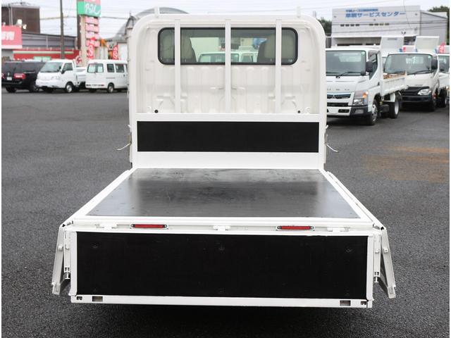 ダイナトラック Wキャブロングジャストロー ダブルキャブ 1.25トン積 Wキャブ三方開 6人乗 5速MT3ペダル 数中ドアロック リアヒーター 全席PW付き フォグランプ サイドボックス 鳥居ツノ 荷台寸法210-160-38(30枚目)