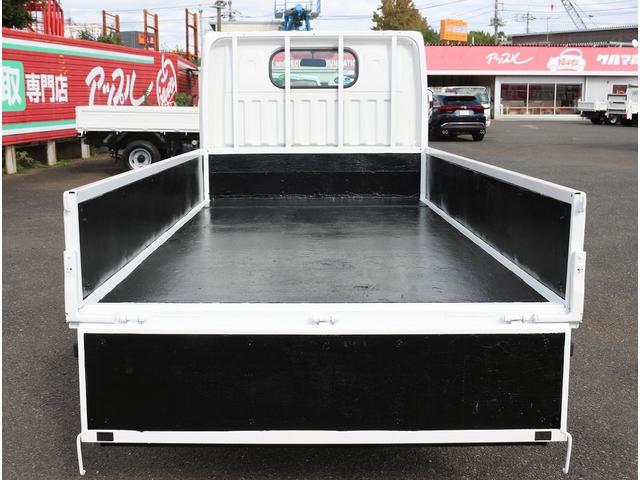 アトラストラック フルスーパーローDX 1.5トン積 平ボディ三方開 10尺 5速MT3ペダル 坂道発進補助装置 電格ミラー フォグランプ バイザーマット ETC 荷台寸法310-160-32 車両総重量3515K(24枚目)