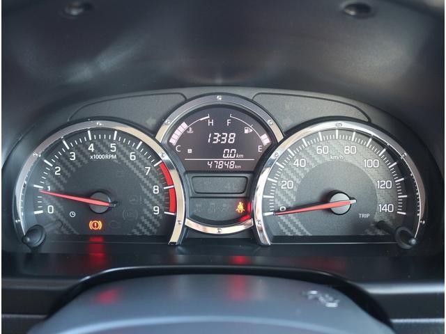 ジムニー ランドベンチャー　ワンオーナー　４ＷＤ　５速マニュアル　リフトＵＰ１インチ　モンスタースポーツサスペンション　レカロシート（純正シート車内積）　社外マフラー　キーレス＆予備キー　ＥＴＣ２．０　純正１６インチＡＷ（11枚目）