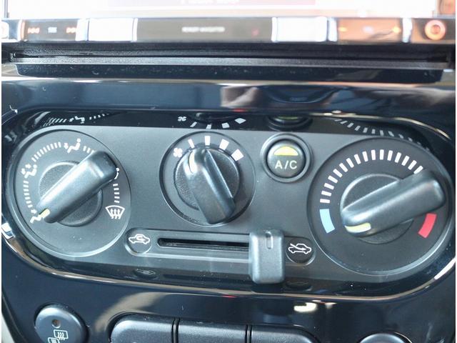 ジムニー ランドベンチャー　ワンオーナー　４ＷＤ　５速マニュアル　リフトＵＰ１インチ　モンスタースポーツサスペンション　レカロシート（純正シート車内積）　社外マフラー　キーレス＆予備キー　ＥＴＣ２．０　純正１６インチＡＷ（17枚目）