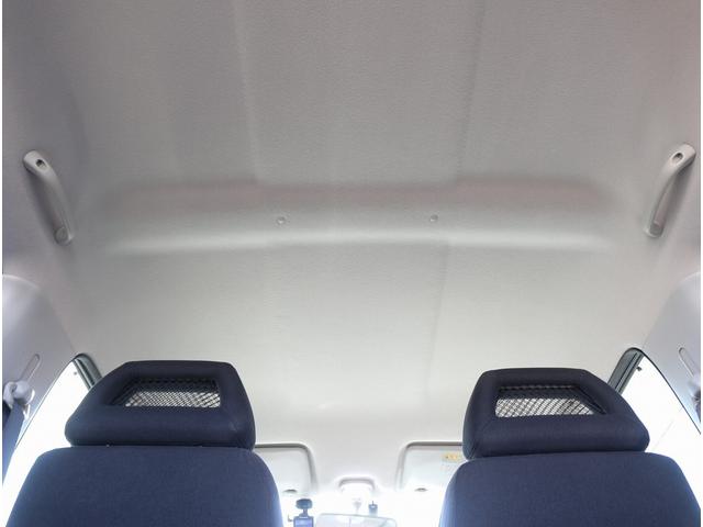 ジムニー ランドベンチャー　ワンオーナー　４ＷＤ　５速マニュアル　リフトＵＰ１インチ　モンスタースポーツサスペンション　レカロシート（純正シート車内積）　社外マフラー　キーレス＆予備キー　ＥＴＣ２．０　純正１６インチＡＷ（37枚目）