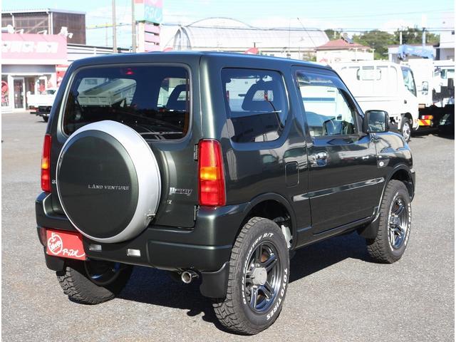 ジムニー ランドベンチャー　ワンオーナー　４ＷＤ　５速マニュアル　リフトＵＰ１インチ　モンスタースポーツサスペンション　レカロシート（純正シート車内積）　社外マフラー　キーレス＆予備キー　ＥＴＣ２．０　純正１６インチＡＷ（59枚目）