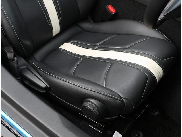 ミツオカ 　ロックスター　Ｓスペシャルパッケージ　光岡自動車５０周年記念車　限定２００台　専用レザーシート　１５インチヴィンテージアルミ＆タイヤ　ＬＥＤライト　衝突軽減ブレーキ　純正ナビ＆ＴＶ　アドバンスキー２個（37枚目）